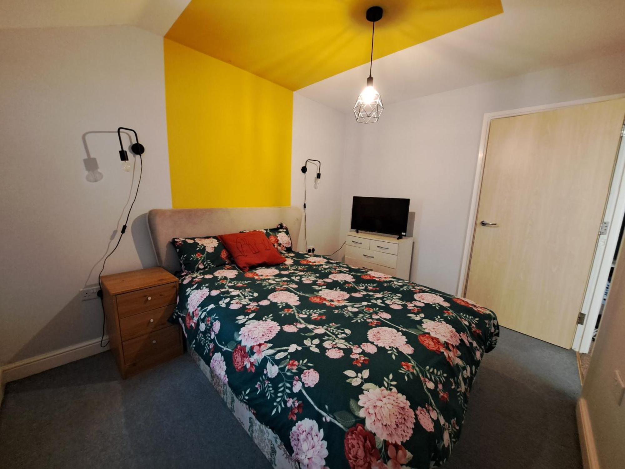 Private And Comfortable Room In Cosy Home Нотингам Екстериор снимка