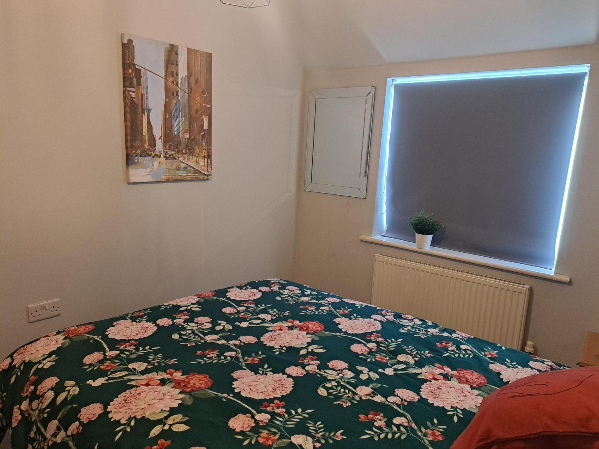 Private And Comfortable Room In Cosy Home Нотингам Екстериор снимка